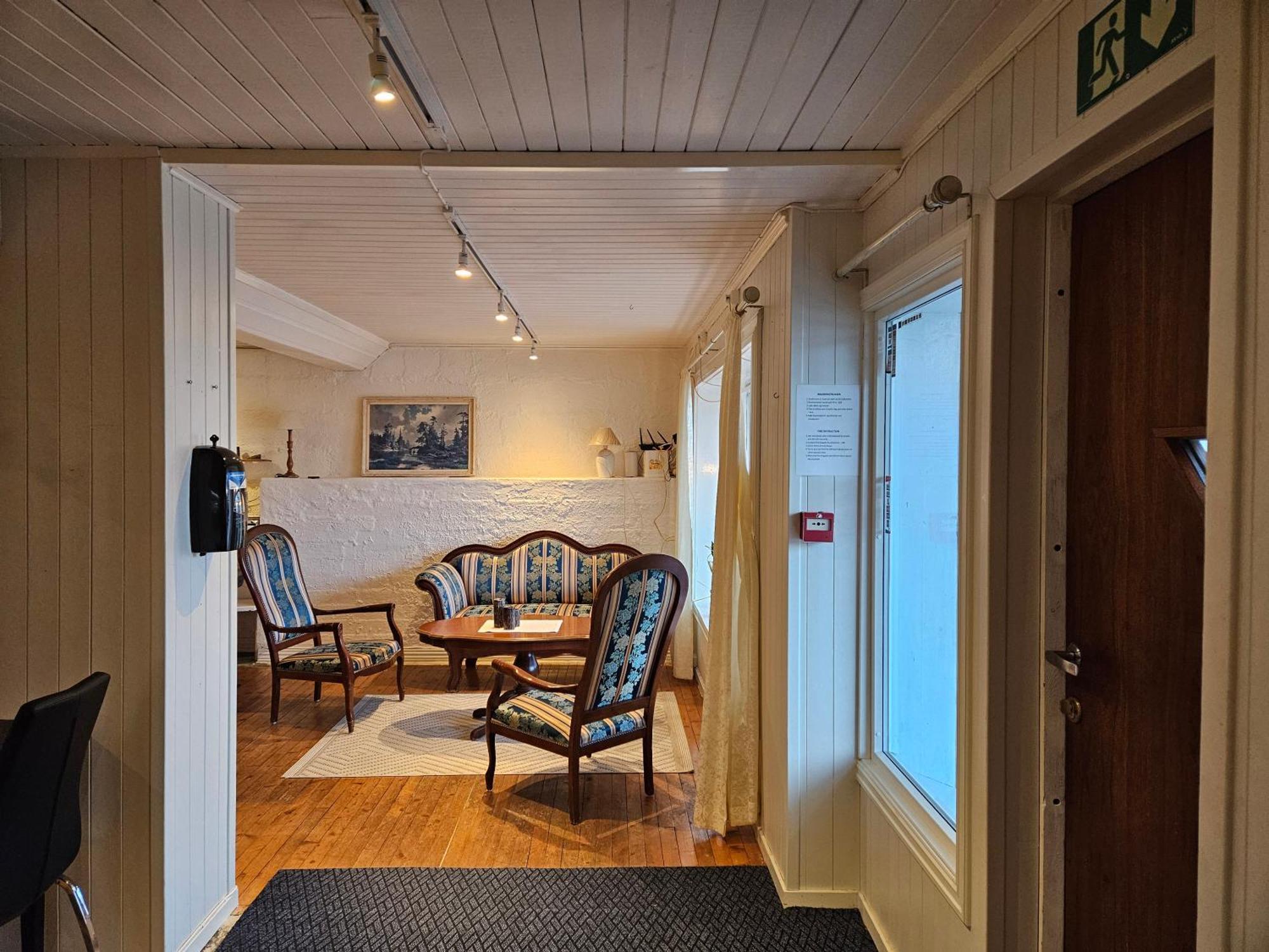 Risoyhamn Kafe Hotel Ngoại thất bức ảnh